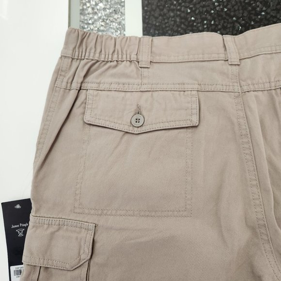 NWT - KHAKI SHORTS IN COTTON TWILL - Picture 7 of 7